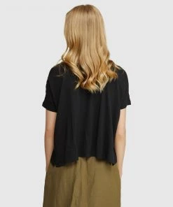 Oxford Aria T-Shirt Black -Deals The Style Setters Store http3A2F2Fstatic.theiconic.com .au2Fp2Foxford 0577 2786641 3