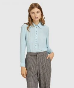 Oxford Victoria Button Front Shirt Eggshell blue