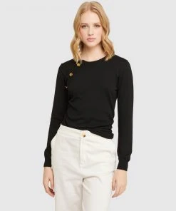 Oxford Evie Button Detail Knit Black