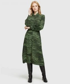 Oxford Kira Animal Print Dress Green -Deals The Style Setters Store http3A2F2Fstatic.theiconic.com .au2Fp2Foxford 1693 5062521 5