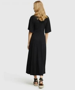 Oxford Florence Keyhole Knit Maxi Dress Black -Deals The Style Setters Store http3A2F2Fstatic.theiconic.com .au2Fp2Foxford 3547 0686641 3
