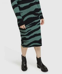 Oxford Katie Knitted Animal Print Skirt Black/green -Deals The Style Setters Store http3A2F2Fstatic.theiconic.com .au2Fp2Foxford 3844 0616521 4