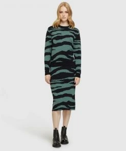Oxford Katie Knitted Animal Print Skirt Black/green -Deals The Style Setters Store http3A2F2Fstatic.theiconic.com .au2Fp2Foxford 3847 0616521 5
