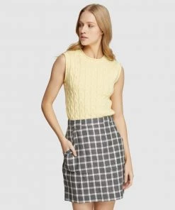 Oxford Pippa Cable Knit Vest Yellow