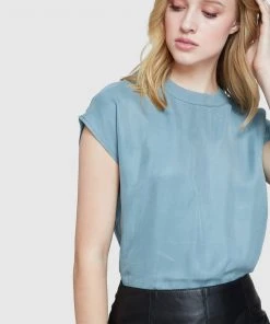 Oxford Lauren Woven Front T-shirt Smoky Blue -Deals The Style Setters Store http3A2F2Fstatic.theiconic.com .au2Fp2Foxford 4701 9886511 4