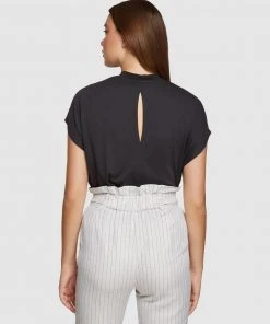 Oxford Maxie Slinky Top Black -Deals The Style Setters Store http3A2F2Fstatic.theiconic.com .au2Fp2Foxford 5262 461469 3