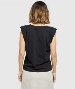 Oxford Rhianna Tank Black -Deals The Style Setters Store http3A2F2Fstatic.theiconic.com .au2Fp2Foxford 5311 0988311 3