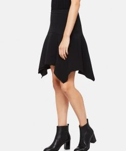 Oxford Greensquare Skirt Black -Deals The Style Setters Store http3A2F2Fstatic.theiconic.com .au2Fp2Foxford 5970 512576 2