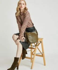 Oxford Poppy Animal Printed Blouse Natural -Deals The Style Setters Store http3A2F2Fstatic.theiconic.com .au2Fp2Foxford 6349 1652131 4