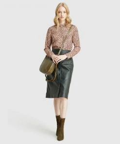 Oxford Poppy Animal Printed Blouse Natural -Deals The Style Setters Store http3A2F2Fstatic.theiconic.com .au2Fp2Foxford 6353 1652131 5