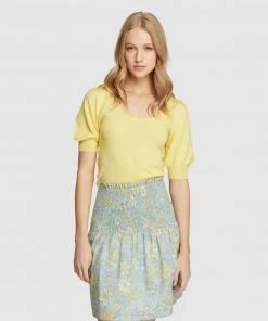 Oxford Zendaya Scoop Back Knit Yellow