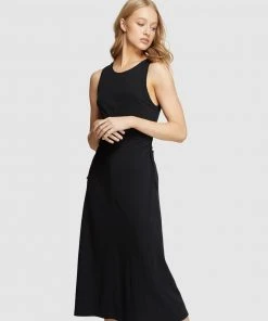 Oxford Candy Cutout Waist Knitted Dress Black