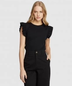 Oxford Lena Frill Sleeve T-Shirt Black