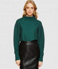 Oxford Storm Funnel Collar Knit Green