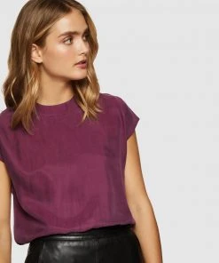 Oxford Lauren Woven Front T-shirt Huckleberry -Deals The Style Setters Store http3A2F2Fstatic.theiconic.com .au2Fp2Foxford 9046 6164601 4