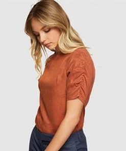 Oxford Claudette Woven Front T-Shirt Copper -Deals The Style Setters Store http3A2F2Fstatic.theiconic.com .au2Fp2Foxford 9134 9465801 4