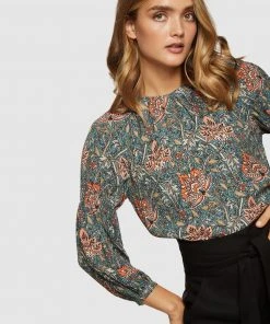 Oxford Bettina Chintz Print Top Green multi -Deals The Style Setters Store http3A2F2Fstatic.theiconic.com .au2Fp2Foxford 9151 4031601 4