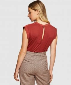 Oxford Skylar Woven Front T-shirt Oxblood -Deals The Style Setters Store http3A2F2Fstatic.theiconic.com .au2Fp2Foxford 9234 3244701 3