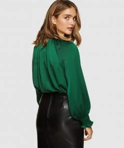 Oxford Sabine Top Green -Deals The Style Setters Store http3A2F2Fstatic.theiconic.com .au2Fp2Foxford 9358 6551901 3