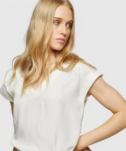 Oxford Inga Woven Front T-Shirt Ivory -Deals The Style Setters Store http3A2F2Fstatic.theiconic.com .au2Fp2Foxford 9888 8410941 2