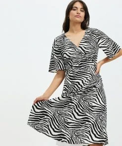 Pink Ruby Wonderland Dress White Zebra -Deals The Style Setters Store http3A2F2Fstatic.theiconic.com .au2Fp2Fpink ruby 1842 8809251 4