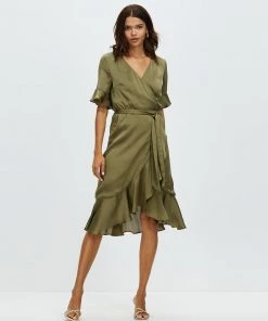 Pink Ruby Summers Day Wrap Dress Pine