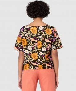 Princess Highway Wild Garden Top Black -Deals The Style Setters Store http3A2F2Fstatic.theiconic.com .au2Fp2Fprincess highway 2244 9019441 3