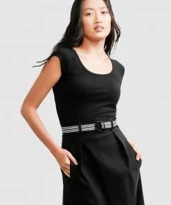 SACHA DRAKE Cap Sleeved Top Black -Deals The Style Setters Store http3A2F2Fstatic.theiconic.com .au2Fp2Fsacha drake 2077 6674901 4