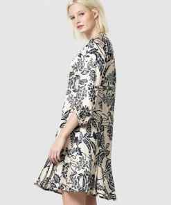 SACHA DRAKE Calico Girl Dress Porcelain Floral -Deals The Style Setters Store http3A2F2Fstatic.theiconic.com .au2Fp2Fsacha drake 3456 8720451 3
