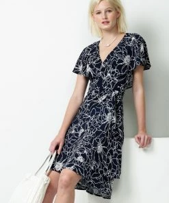 SACHA DRAKE Blue Train Wrap Dress Navy White Flower -Deals The Style Setters Store http3A2F2Fstatic.theiconic.com .au2Fp2Fsacha drake 4570 6372531 7