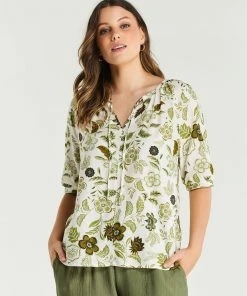 Stella Vine Floral Top Print -Deals The Style Setters Store http3A2F2Fstatic.theiconic.com .au2Fp2Fstella 8828 7719051 5