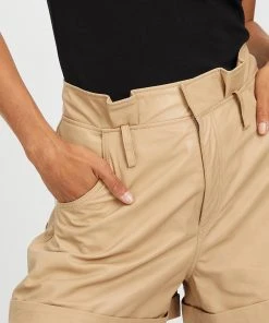 West 14th Sullivan Shorts Sandstone Leather -Deals The Style Setters Store http3A2F2Fstatic.theiconic.com .au2Fp2Fwest14 0118 0202241 4