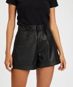 West 14th Sullivan Shorts Black Leather