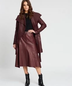 West 14th Hudson Skirt Shiraz Leather -Deals The Style Setters Store http3A2F2Fstatic.theiconic.com .au2Fp2Fwest14 2053 2710901 5